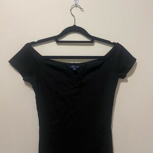 UK2LA Black Off-Shoulder Dress
